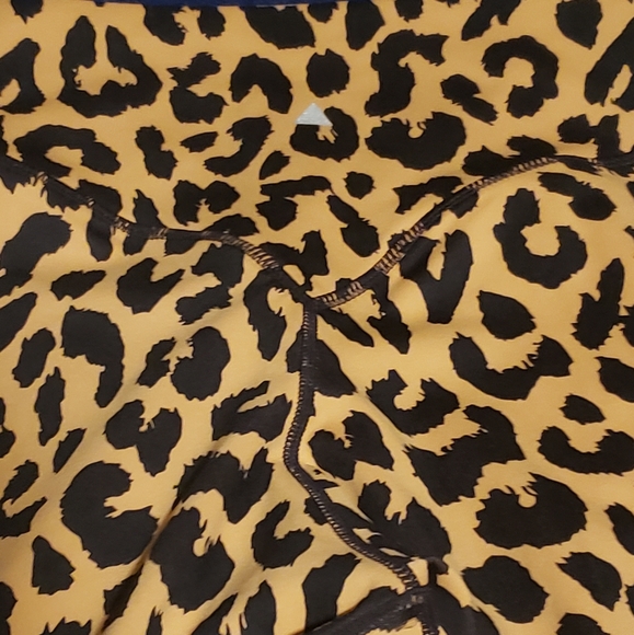 BALANCE ATHLETICA Leopard Print Activewear Leggings - Picture 6 of 9